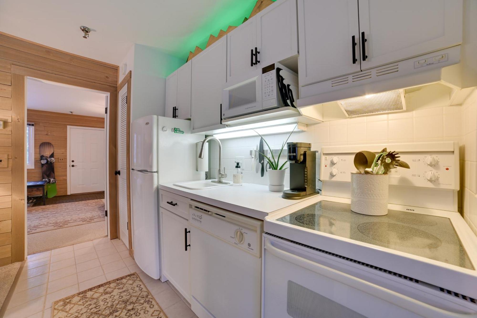 Ski-Inandski-Out Boyne Mountain Resort Rental! Boyne Falls Exterior foto
